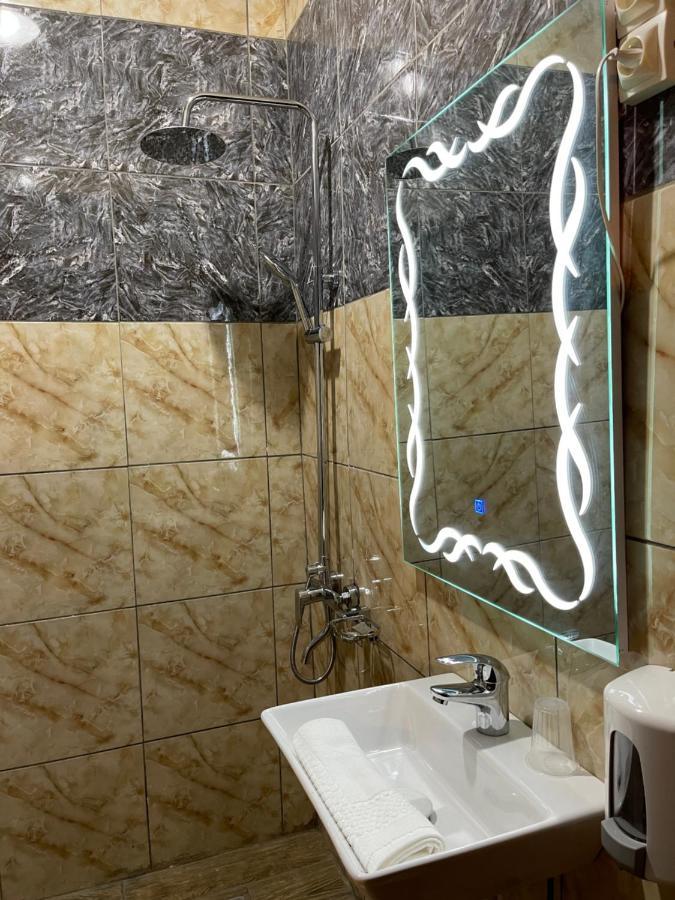 La Rochelle Hotel Yaoundé Eksteriør bilde